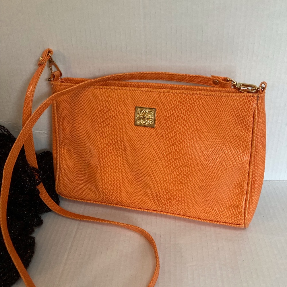 Fall BUENO Handbag - Picture 1 of 4
